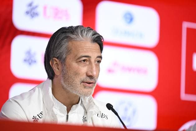 GENEVA , SWITZERLAND 20251114 Swiss national team, Nationalteam captain Murat Yakin holds a press conference, PK, Pressekonferenz at the Stade de Geneve ahead of the World Cup qualifying match against Sweden tomorrow evening.