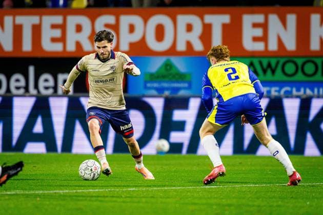 WAALWIJK , 05-12-2025 , Mandemakers Stadion , Season 2025 2026 , Dutch Keuken Kampioen Divisie football , match between RKC Waalwijk and VVV Venlo , picture shows VVV Venlo Forwarder Lasse Wehmeyer RKC - VVV  x32360509x Copyright: