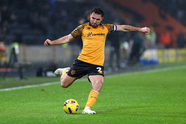 Hull City v Middlesbrough - Sky Bet Championship Lewie Coyle of Hull City is in action during the Sky Bet Championship match between Hull City and Middlesbrough at the MKM Stadium in Kingston upon Hull, on December 5, 2025. Kingston upon Hull East Yorkshire United Kingdom  Copyright: xMIxNewsx originalFilename:fletcher-hullcity251205_np12t