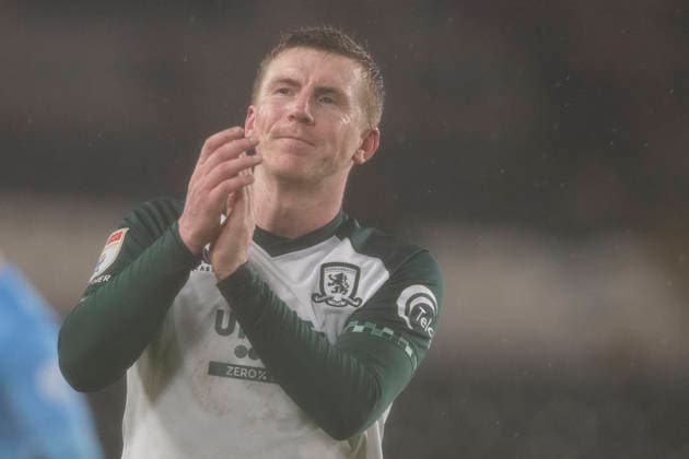 Hull City v Middlesbrough - Sky Bet Championship Matt Targett of Middlesbrough applauds the fans at the final whistle during the Sky Bet Championship match between Hull City and Middlesbrough at the MKM Stadium in Kingston upon Hull, United Kingdom, on December 5, 2025. Kingston upon Hull East Yorkshire United Kingdom  Copyright: xMIxNewsx originalFilename:fletcher-hullcity251205_np3A2