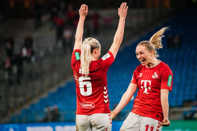 Google Pixel Frauen-Bundesliga: Hamburger SV vs. 1. FC Köln, 08.12.2025 TOR, JUBEL durch Sandra Maria Jessen (1. FC Köln, 6) zum 0:2 ;Fußball, Google Pixel Frauen-Bundesliga, 12. Spieltag: Hamburger SV vs. 1. FC Köln am 08.12.2025 im Volksparkstadion, Hamburg DFB REGULATIONS PROHIBIT ANY USE OF PHOTOGRAPHS AS IMAGE SEQUENCES AND OR QUASI-VIDEO. Copyright: xBEAUTIFULxSPORTS Tonhäuserx