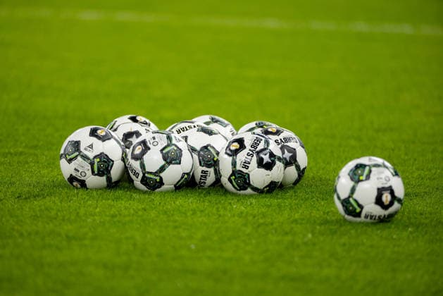 Hamburg, 3. Dezember 2025 - Fußball, DFB-Pokal 2025 26, Hamburger SV - Holstein Kiel: Allgemeines Symbolfoto DFL REGULATIONS PROHIBIT ANY USE OF PHOTOGRAPHS AS IMAGE SEQUENCES AND OR QUASI-VIDEO.