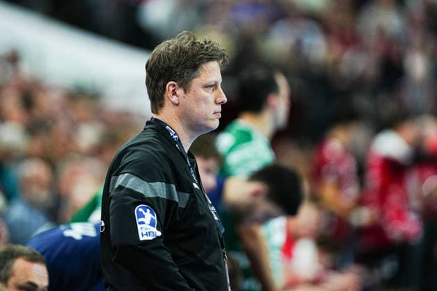 Nicolej Krickau (Fuechse Berlin, Trainer) GER, SG Flensburg-Handewitt vs. Fuechse Berlin, Handball, Bundesliga, Spieltag 16, Saison 2026 2026, 11.12.2025 GER, SG Flensburg-Handewitt vs. Fuechse Berlin, Handball, Bundesliga, Spieltag 16, Saison 2026 2026, 11.12.2025 Flensburg Copyright: xEibner-Pressefoto MarcelxvonxFehrnx EP_MFN