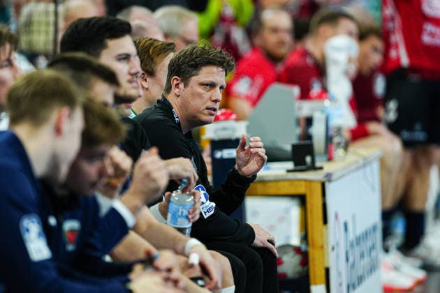 Nicolej Krickau (Fuechse Berlin, Trainer) GER, SG Flensburg-Handewitt vs. Fuechse Berlin, Handball, Bundesliga, Spieltag 16, Saison 2026 2026, 11.12.2025 GER, SG Flensburg-Handewitt vs. Fuechse Berlin, Handball, Bundesliga, Spieltag 16, Saison 2026 2026, 11.12.2025 Flensburg Copyright: xEibner-Pressefoto MarcelxvonxFehrnx EP_MFN