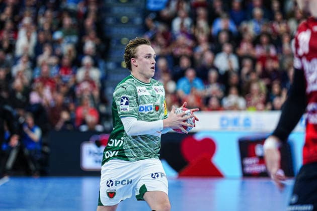 Tobias Schjoelberg Groendahl (Fuechse Berlin, 15) GER, SG Flensburg-Handewitt vs. Fuechse Berlin, Handball, Bundesliga, Spieltag 16, Saison 2026 2026, 11.12.2025 GER, SG Flensburg-Handewitt vs. Fuechse Berlin, Handball, Bundesliga, Spieltag 16, Saison 2026 2026, 11.12.2025 Flensburg Copyright: xEibner-Pressefoto MarcelxvonxFehrnx EP_MFN