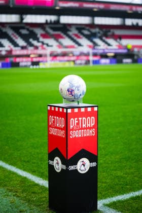 Eredivisie: Sparta Rotterdam v sc Heerenveen Rotterdam - Ball at stand during the sixteenth round of the 2025 2026 Eredivisie season. The match is set between Sparta Rotterdam and sc Heerenveen at Het Kasteel on 14 December 2025 in Rotterdam, The Netherlands. (VK Sportphoto Danny de Groot) Copyright: xDannyxdexGrootx
