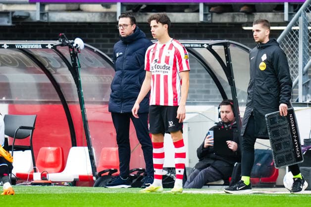 Eredivisie: Sparta Rotterdam v sc Heerenveen Rotterdam - Nokkvi Thorisson of Sparta Rotterdam during the sixteenth round of the 2025 2026 Eredivisie season. The match is set between Sparta Rotterdam and sc Heerenveen at Het Kasteel on 14 December 2025 in Rotterdam, The Netherlands. (VK Sportphoto Danny de Groot) Copyright: xDannyxdexGrootx