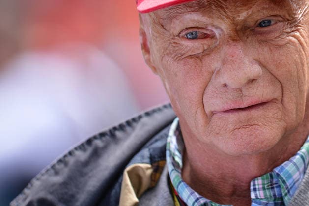 Formel 1 - GP Österreich Der ehemalige österreichische Formel-1-Rennfahrer und Weltmeister Niki Lauda (1949 - 2019), aufgenommen am 21.06.2014 im Fahrerlager des Red Bull Ring in Spielberg (Steiermark). Der Große Preis von Osterreich 2014 fand am 22. Juni 2014 statt.