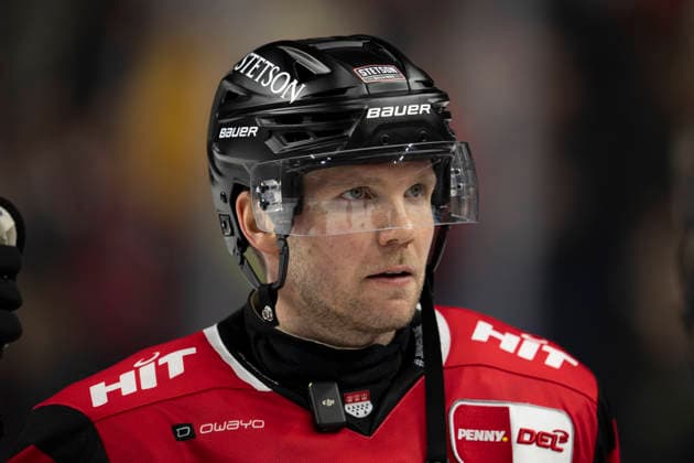 PENNY DEL; Kölner Haie - Grizzly Wolfsburg; Köln, 18.12.2025 Valtteri Kemiläinen (Kölner Haie, Verteidigung, 13); PENNY DEL; Kölner Haie - Grizzly Wolfsburg am 18.12.2025 in der Lanxess Arena in Köln (Deutschland). Copyright: xBEAUTIFULxSPORTS AndreasxDickx