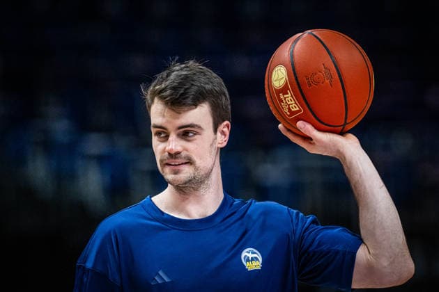 Basketball Berlin 20.12.2025 Saison 2025 2026 EasyCredit BBL 1. Bundesliga Männer, Herren Alba Berlin - ratiopharm Ulm Jonas Mattisseck (Alba Berlin, No.09)