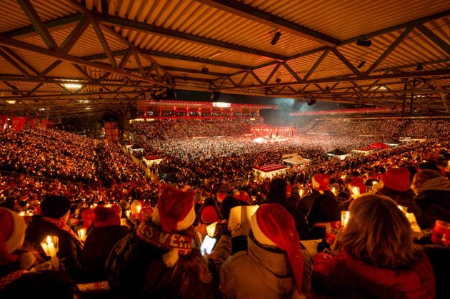 Sport Themen der Woche KW52 Fussball, Herren, Saison 2025 2026, 1. Bundesliga, 1. FC Union Berlin, 23. Weihnachtssingen im Stadion An der Alten Försterei, Übersicht, 23.12. 2025, Copyright: xMatthiasxKochx