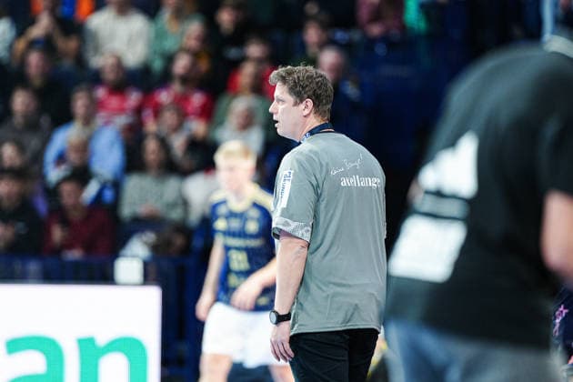 Nicolej Krickau (Fuechse Berlin, Trainer) GER, Handball Verein Hamburg vs. Fuechse Berlin, Handball, 1. Bundesliga, Spieltag 24, Saison 2025 2026, 23.12.2025 GER, Handball Sport Verein Hamburg vs. Fuechse Berlin, Handball, 1. Bundesliga, Spieltag 24, Saison 2025 2026, 23.12.2025 Hamburg Copyright: xEibner-Pressefoto MarcelxvonxFehrnx EP_MFN