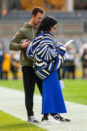 PITTSBURGH, PA - NOVEMBER 02: Indianapolis Colts owner Carlie Irsay-Gordon looks on during pregame warm up before the NFL, American Football Herren, USA football game between the Indianapolis Colts and Pittsburgh Steelers on November 02, 2025 at Acrisure Stadium in Pittsburgh, PA. (Photo by Mark Alberti Icon Sportswire) NFL: NOV 02 Colts at Steelers EDITORIAL USE ONLY Icon25110225663