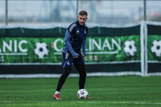 Fussball, 3.Liga Saison 2025 2026 Training MSV Duisburg Trainingslager MSV Duisburg 08.01.2026, Titanic Deluxe Golf Belek Alexander Hahn (MSV Duisburg, 42) Belek Titanic Deluxe Golf Belek Türkei