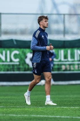 Fussball, 3.Liga Saison 2025 2026 Training MSV Duisburg Trainingslager MSV Duisburg 08.01.2026, Titanic Deluxe Golf Belek Ben Schlicke (MSV Duisburg, 40) Belek Titanic Deluxe Golf Belek Türkei