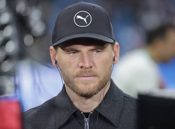 Trainer Eugen Polanski (Borussia Moenchengladbach) Fussball, Herren, Saison 2025 2026,1.Liga, Volksparkstadion, Hamburger SV gegen Borussia Moenchengladbach DFL REGULATIONS PROHIBIT ANY USE OF PHOTOGRAPHS AS IMAGE SEQUENCES AND OR QUASI-VIDEO.