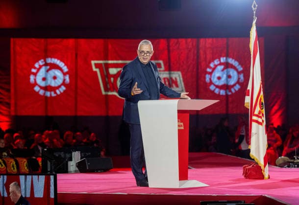 Fußball, Herren, Saison 2025 2026, 1. Bundesliga. 1. FC Union Berlin, Festakt im Festzelt im Stadion An der Alten Försterei anlässlich des 60-jährigen Vereinsjubiläums am 20. Januar 2026, im Bild: Präsident Dirk Zingler, 20.01.2026, Copyright: xMatthiasxKochx