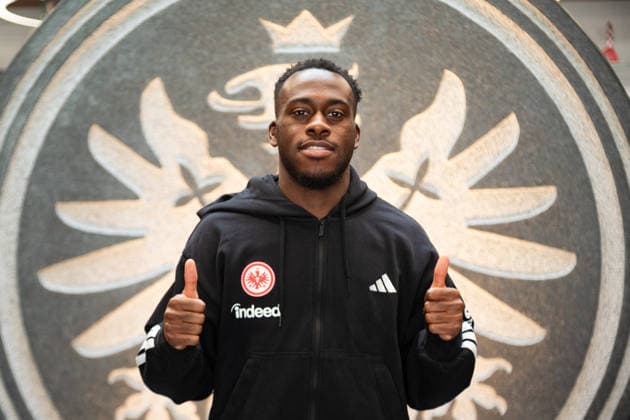 2026.01.22 xvsx Eintracht Frankfurt Pressekonferenz zur Vorstellung von Neuzugangs Arnaud Kalimuendo (Eintracht Frankfurt) v.l., Arnaud Kalimuendo (Eintracht Frankfurt) im Gespräch mit den Journalisten (DFL DFB REGULATIONS PROHIBIT ANY USE OF PHOTOGRAPHS as IMAGE SEQUENCES and or QUASI-VIDEO) Copyright: JoaquimxFerreira