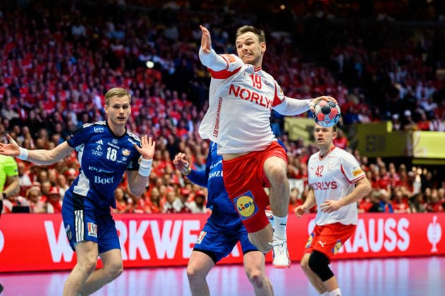 Herning: Handball EM 2026 - Halbfinale - Daenemark - Island Daenemarks Mathias Gidsel Herning Jyske Bank Boxen Daenemark