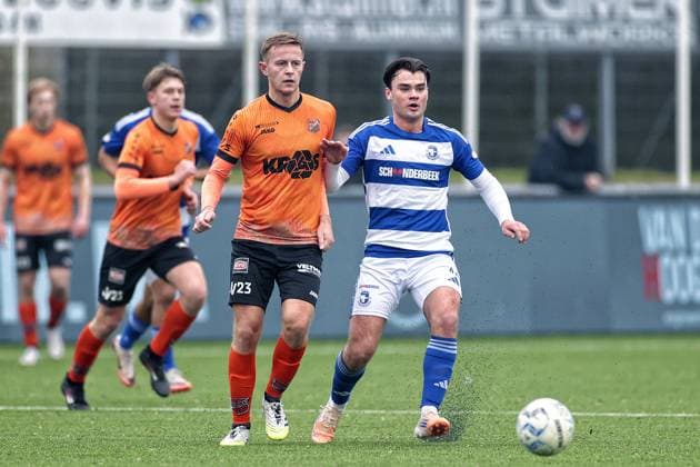 SPAKENBURG, 31-01-2026 , Sportpark de Westmaat, season 2025 2026 Dutch Tweede Divisie Football , Match between Spakenburg and R.K.A.V. Volendam. Picture shows Spakenburg - R.K.A.V. Volendam  x201211826x Copyright: