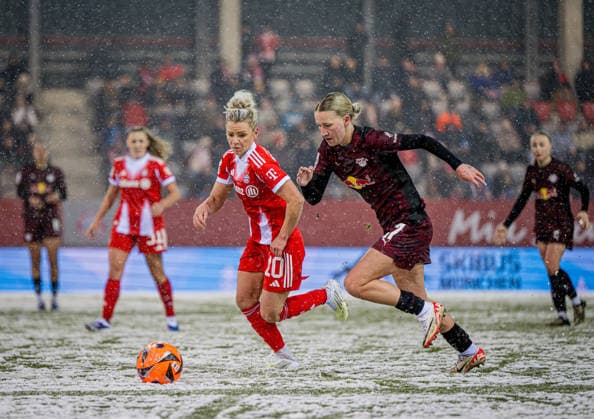 Leipzigs Marlene Mueller. Fussball 1. Frauen Bundesliga, 15. Spieltag: FC Bayern Muenchen - RB Leipzig 3:0. 25. Januar 2026 FC Bayern Campus, Muenchen. FC Bayern Muenchen - RB Leipzig 3:0