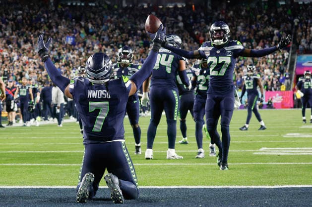 Seattle Seahawks linebacker Uchenna Nwosu celebrates his touchdown against the New England Patriots during the fourth quarter of Super Bowl LX at Levi s Stadium in Santa Clara, California on Sunday, February 8, 2026.  SBP20260208213 JOHNxANGELILLO