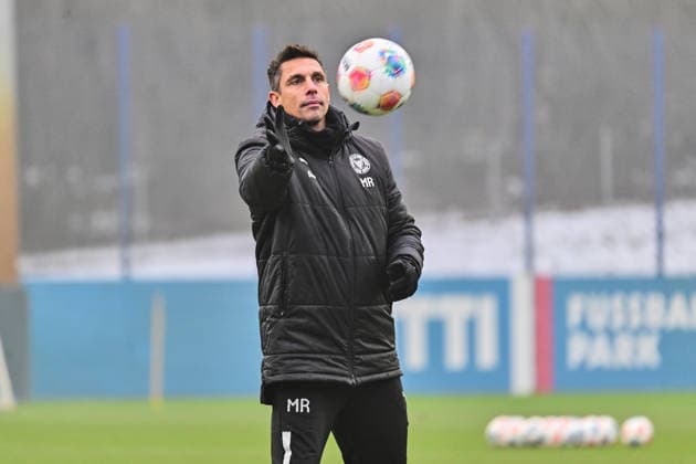 11.02.2026, Fußball, Herren, 2.BL, Saison 2025 2026, Training Holstein Kiel Trainer Marcel Rapp Kiel, Projensdorf Projensdorf, Trainigsplatz Schleswig-Holstein Deutschland
