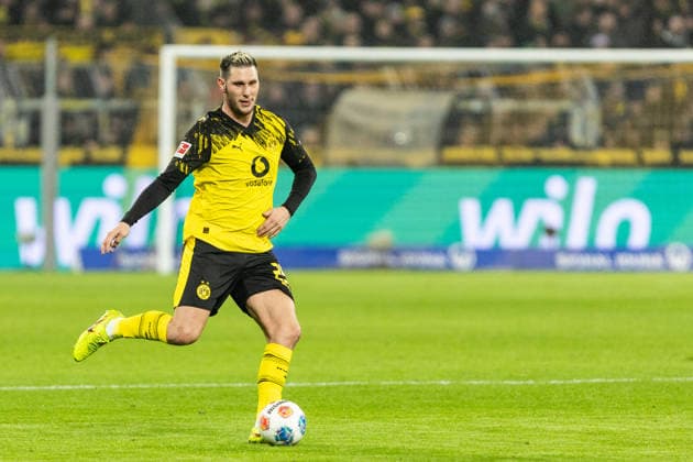 1. Fußball Bundesliga: Borussia Dortmund - 1. FSV Mainz 05; 13.02..2026 Niklas Süle (Borussia Dortmund, 25) 1. Fußball Bundesliga: Borussia Dortmund - 1. FSV Mainz 05; Signal Iduna Park, Dortmund; 13.02..2026 DFL regulations prohibit any use of photographs as image sequences and or quasi video. Copyright: xBEAUTIFULxSPORTS Buriakovx
