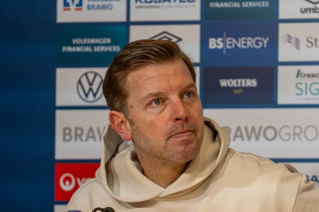 Deutschland, Fussball, 2. Bundesliga, Eintracht Braunschweig - SV Darmstadt am 14.02. in Braunschweig (Eintracht-Stadion): Florian Kohfeldt (SV Darmstadt 98) auf der Pressekonferenz nach dem Spiel. Copyright: xSvenxHeidmannx