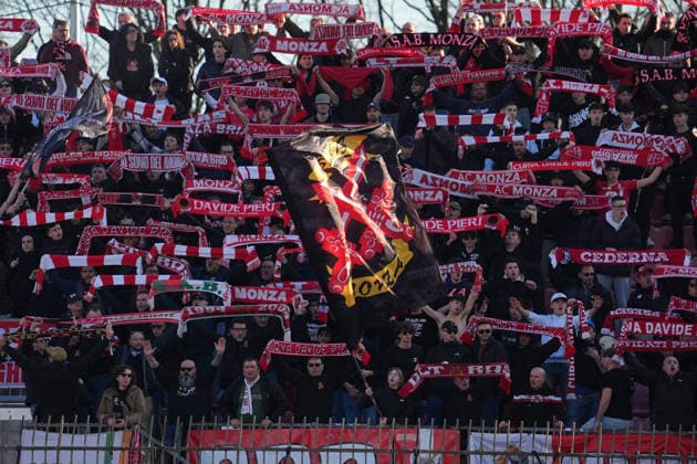 I tifosi dell AC Monza durante la partita tra AC Monza e SS Juve Stabia del Campionato italiano di calcio Serie BKT 2025 2026 , Domenica 15 Febbraio 2026, - calcio ( Photo by Alessio Morgese LaPresse)  Copyright: xAlessioxMorgesex LaPressex