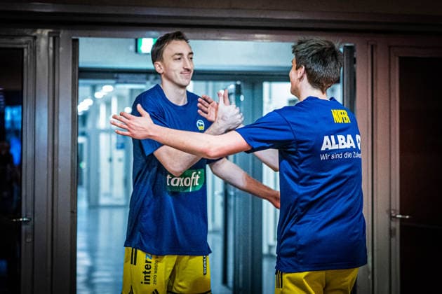 Basketball Berlin 08.03.2026 Saison 2025 2026 EasyCredit BBL 1. Bundesliga Männer, Herren Alba Berlin - Fitness First Würzburg Baskets Moses Wood (Alba Berlin, No.11) Anton Nufer (Alba Berlin, No.20)