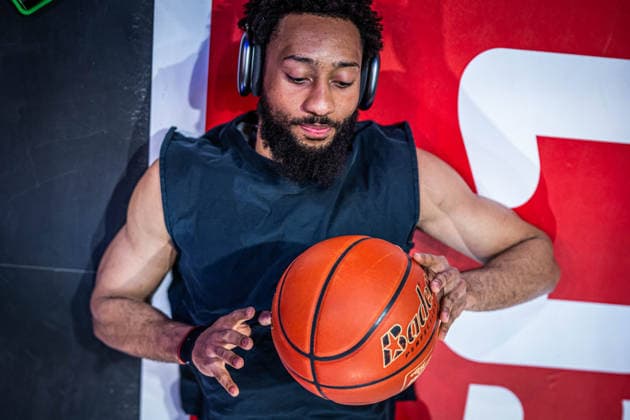 Basketball Berlin 08.03.2026 Saison 2025 2026 EasyCredit BBL 1. Bundesliga Männer, Herren Alba Berlin - Fitness First Würzburg Baskets Davion Mintz (Würzburg, No.10)