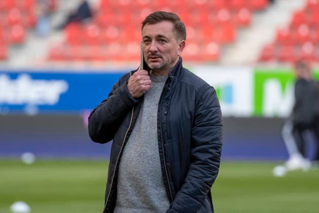 Regionalliga Nordost -Saison 25 26 Hallescher FC vs.FSV Zwickau Halle, Deutschland 20.Maerz 2026: Im Bild:Sportdirektor Daniel Meyer (Halle) Halle Saale Leuna Chemie Stadion Sachsen-Anhalt Deutschland