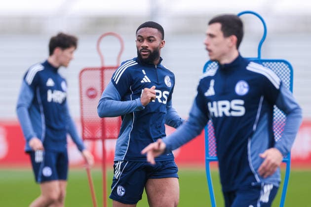 24.03.2026, Fussball, Training des FC Schalke 04. Moussa Sylla (FC Schalke 04). Gelsenkirchen Trainingsgelände FC Schalke 04 NRW Deutschland xRHR-FOTO YYx Copyright: RHR-FOTOx RHR-FOTO YY