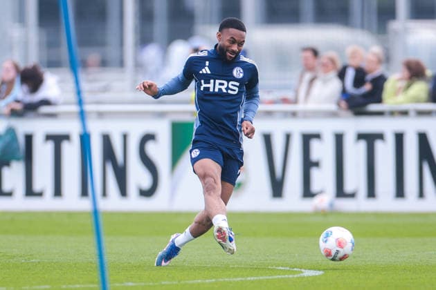 24.03.2026, Fussball, Training des FC Schalke 04. Moussa Sylla (FC Schalke 04). Gelsenkirchen Trainingsgelände FC Schalke 04 NRW Deutschland xRHR-FOTO YYx Copyright: RHR-FOTOx RHR-FOTO YY
