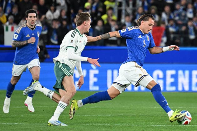 Soccer, FIFA World Cup, WM, Weltmeisterschaft, Fussball 2026 match between Italy-North Ireland Isaac Price of North Ireland,Mateo Retegui of Italy during playoff qualifier Fifa World Cup 2026 match between Italy-North Ireland at the gewiss stadium, Italy, March 26th, 2026. Imago-Images Emmefoto Copyright: xImago-Images Emmefotox
