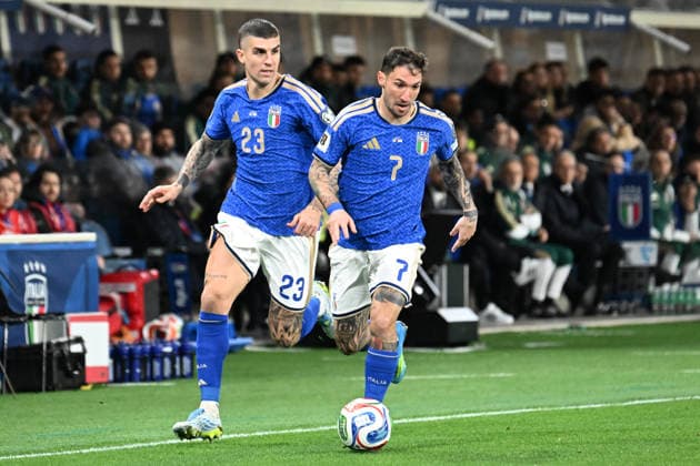 Soccer, FIFA World Cup, WM, Weltmeisterschaft, Fussball 2026 match between Italy-North Ireland Gianluca Mancini of Italy,Matteo Politano of Italy during playoff qualifier Fifa World Cup 2026 match between Italy-North Ireland at the gewiss stadium, Italy, March 26th, 2026. Imago-Images Emmefoto Copyright: xImago-Images Emmefotox