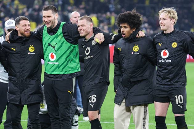 1. Bundesliga - Borussia Dortmund - Hamburger SV am 21.03.2026 im Signal Iduna Park in Dortmund Salih Özcan Oezcan (Dortmund 6) , Niklas Süle Suele (Dortmund 25) , Julian Ryerson (Dortmund 26) , Karim Adeyemi (Dortmund 27) , Julian Brandt (Dortmund 10)