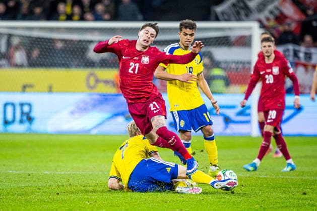 31.03.2026 SZTOKHOLM, STRAWBERRY ARENA, PILKA NOZNA (FOOTBALL) ELIMINACJE MISTRZOSTW SWIATA FIFA 2026 ( FIFA World Cup, WM, Weltmeisterschaft, Fussball 26 UEFA Qualifiers ) FINAL BARAZY SZWECJA - POLSKA ( SWEDEN - POLAND ) NZ NICOLA ZALEWSKI LUCAS BERGVALL FOTO LUKASZ SKWIOT CYFRASPORT NEWSPIX.PL --- Newspix.pl  20260331CSLS0089