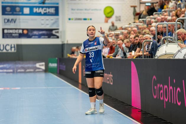 HSG Blomberg-Lippe (GER) vs. Borussia Dortmund (GER), Handball, 1. Handball Bundesliga Frauen, 22. Spieltag, 4.4.2026, Saision 2025 2026, Blomberg Elin Magnusdottir (HSG Blomberg-Lippe, 33) beim Spielaufbau Blomberg Sporthalle an der Ulmenallee Deutschland