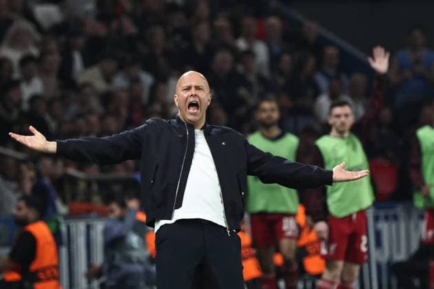Ligue des Champions Psg Liverpool PHOTOPQR LE PARISIEN LP Fred Dugit (Staff) ; Paris ; 08 04 2026 ; Sports Parc des Princes, Paris (XVIe), le 08 04 2026 Quart de finale aller de ligue des Champions Psg-Liverpool LP Fred Dugit Arne Slot -- 8 April 2026 Parc des Princes, Paris (16th arrondissement), France Champions League quarter-final first leg: PSG v Liverpool
