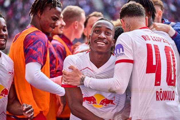11.04.2026, Fußball, Männer, Bundesliga, 2025 2026, RB Leipzig - Borussia Mönchengladbach Yan Diomande (49, RB Leipzig), Jubel nach 1:0 Leipzig Red Bull Arena Sachsen Deutschland