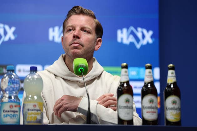 11.04.2026, xrekx, Fussball 2.Bundesliga, SV Darmstadt 98 - Hannover 96 v.l. Pressekonferenz Florian Kohfeldt Trainer (SV Darmstadt 98) (DFL DFB REGULATIONS PROHIBIT ANY USE OF PHOTOGRAPHS as IMAGE SEQUENCES and or QUASI-VIDEO) Darmstadt