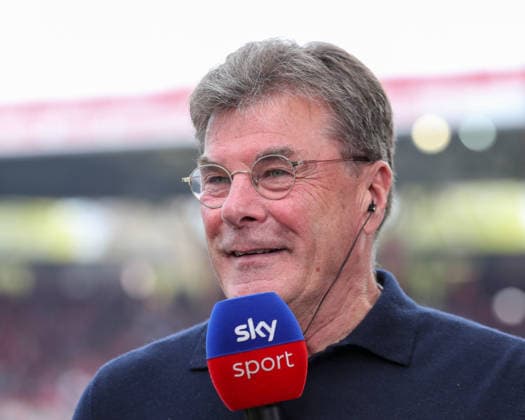 18.04.2026, xtgx, Fussball 1. Bundesliga, 1. FC Union Berlin - VfL Wolfsburg emspor, v.l. Dieter Hecking (Wolfsburg, Trainer) Portrait, Portraet, Einzelbild (DFL DFB REGULATIONS PROHIBIT ANY USE OF PHOTOGRAPHS as IMAGE SEQUENCES and or QUASI-VIDEO) Berlin