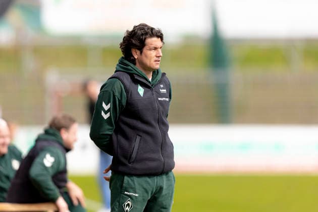 Nelson Valdez (Co-Trainer, SV Werder Bremen II). VfB Luebeck vs. SV Werder Bremen II, Fussball, Regionalliga Nord, 12.04.26 Luebeck Schleswig-Holstein Germany Copyright: xAgentur54GradÂ°x xFelixxKoenigx