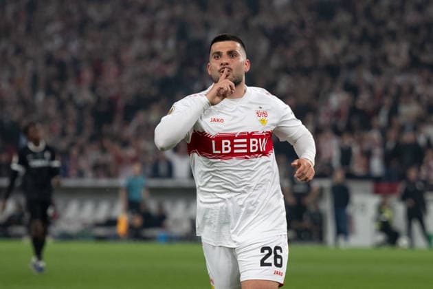 Tor zum 1:1 druch Deniz Undav (VfB Stuttgart 26), Torjubel, jubel, bejubelt sein Tor. GER, VfB Stuttgart vs. SC Freiburg, Fussball, Herren, DFB-Pokal, Halbfinale, Spielzeit 2025 2026, 23.04.2026, DFL DFB REGULATIONS PROHIBIT ANY USE OF PHOTOGRAPHS AS IMAGE SEQUENCES AND OR QUASI-VIDEO, GER, VfB Stuttgart vs. SC Freiburg, Fussball, Herren, DFB-Pokal, Halbfinale, Spielzeit 2025 2026, 23.04.2026 Stuttgart Copyright: xEibner-Pressefoto WolfgangxFrankx EP_WFK