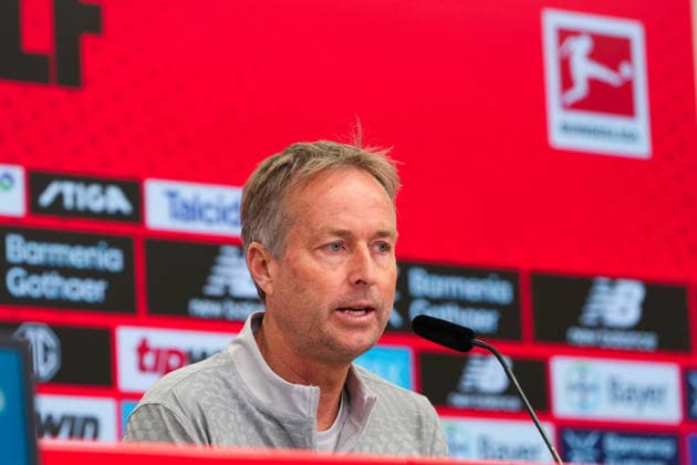 30.04.2026, xydrx, Fußball, Pressekonferenz Bayer 04 Leverkusen mit Cheftrainer Kasper Hjulmand vor dem Bundesliga Heimspiel gegen RB Leipzig, Saison 2025 2026 DFB regulations prohibit any use of photographs as image sequences and or quasi-video. Copyright: HMBxMedia YannisxDreimann