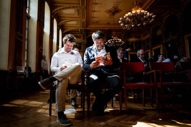 260430 Magnus Carlsen with his coach Peter Heine Nielsen during the draw ceremony ahead of the TePe Sigeman & Co Chess Tournament on April 30, 2026 in Malmö. Photo: Petter Arvidson BILDBYRAN kod PA PA1201 Chess schack bbeng pressträff TePe Sigeman Co Chess Tournament Copyright: PETTERxARVIDSON BB260430PA020