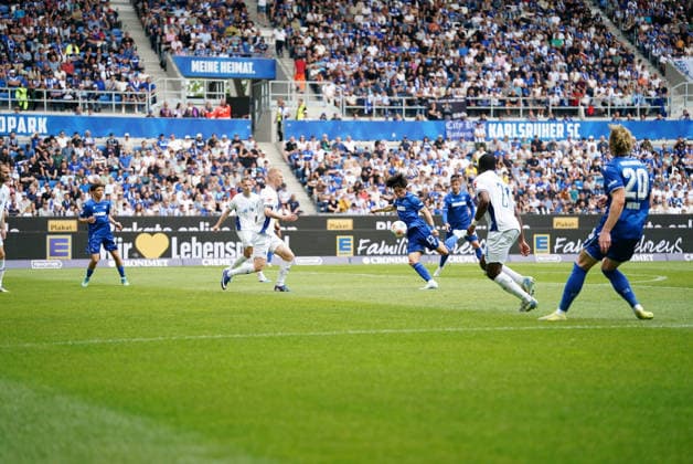 03.05.2026, xdaymx, Fussball 2.Bundesliga, Karlsruher SC - SV Darmstadt 98 Torschuss von Shio Fukuda (Karlsruher SC) (DFL DFB REGULATIONS PROHIBIT ANY USE OF PHOTOGRAPHS as IMAGE SEQUENCES and or QUASI-VIDEO) Karlsruhe
