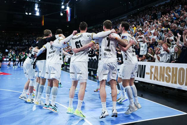 THW Kiel jubelt Jubel nach Sieg Spielende GER, THW Kiel vs. RK Nexe, Handball, EHF European League, Viertelfinale, Rückspiel, Saison 2025 2026, 05.05.2026 GER, THW Kiel vs. RK Nexe, Handball, EHF European League, Viertelfinale, Rückspiel, Saison 2025 2026, 05.05.2026 Kiel Copyright: xEibner-Pressefoto MarcelxvonxFehrnx EP_MFN